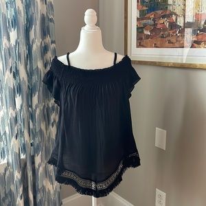 A. Byer Black Women's Size M Top Off The Shoulder Black Short Sleeve Wit…